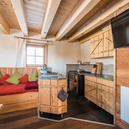 Almchalet Nikola 山林小屋 *